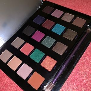 BNIB Urban Decay Vice 4 palette.